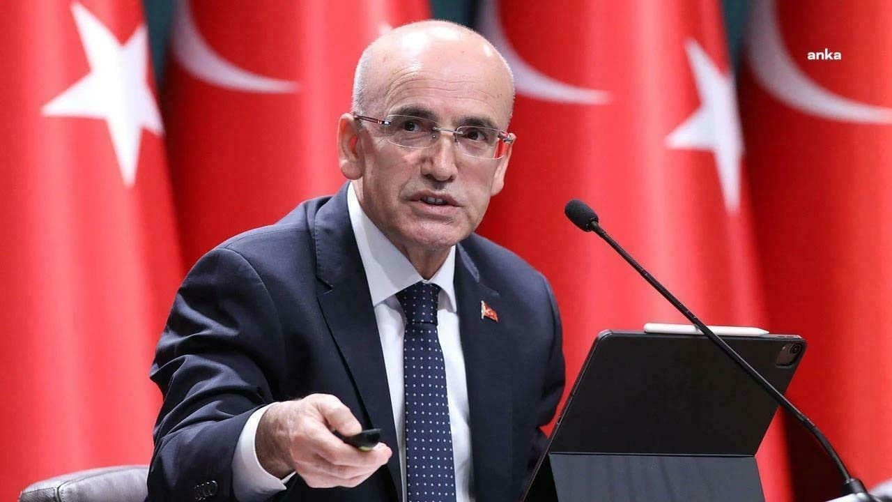 Mehmet Şimşek’ten enflasyon yorumu: Dezenflasyon süreci beklentileri etkiliyor’